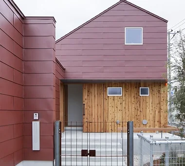 House in Toda｜Garage Houses｜Custom-built house｜Approach