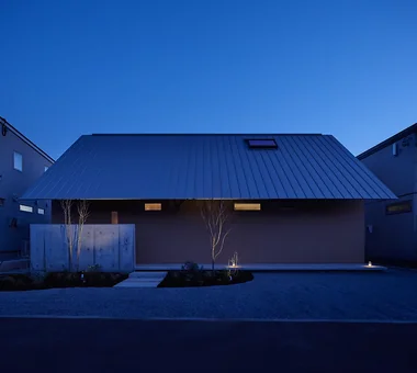 佐久之家｜带有柴火炉的住宅｜定制住宅｜外立面