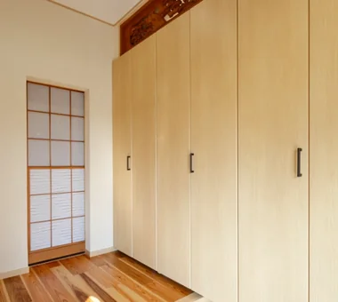 子どもも大人も回れる家｜スケルトンリフォーム｜玄関｜注文住宅