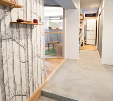 SOMMELIER FLAT｜ウォークインクローゼットのある家｜玄関｜注文住宅