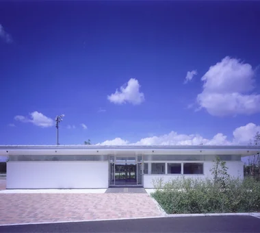柏の葉公園 庭球場クラブハウス｜スポーツ施設｜プロジェクト