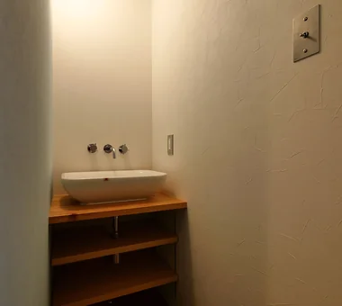 Abeno Residence｜Minimalist Design Residences｜Custom-built house｜Lavatory