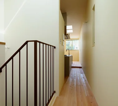 Abeno Residence｜Homes Embracing Natural Light｜Custom-built house｜Corridor