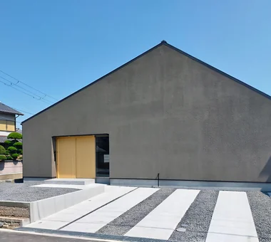 羽曳野住宅｜带中庭的住宅｜定制住宅｜外立面
