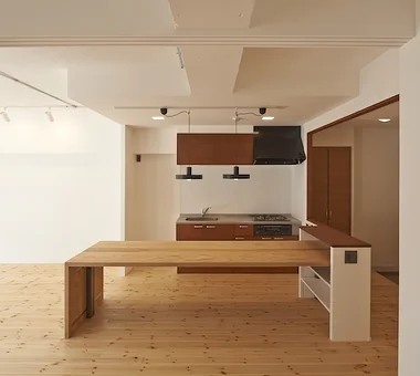 小さな写真室のある家｜料理好きの家｜注文住宅｜ダイニング