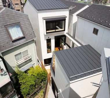 狹長變形地的兩世代庭院住宅｜房屋導覽｜客製化住宅