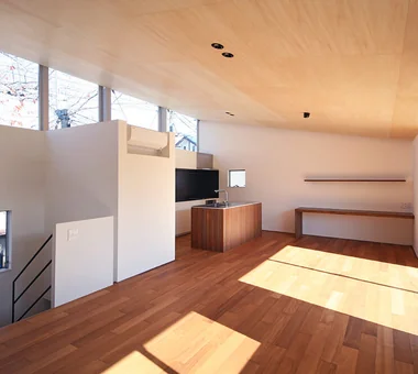 與櫻花林共生的住宅｜眺望絕佳的住宅｜房屋導覽｜客製化住宅