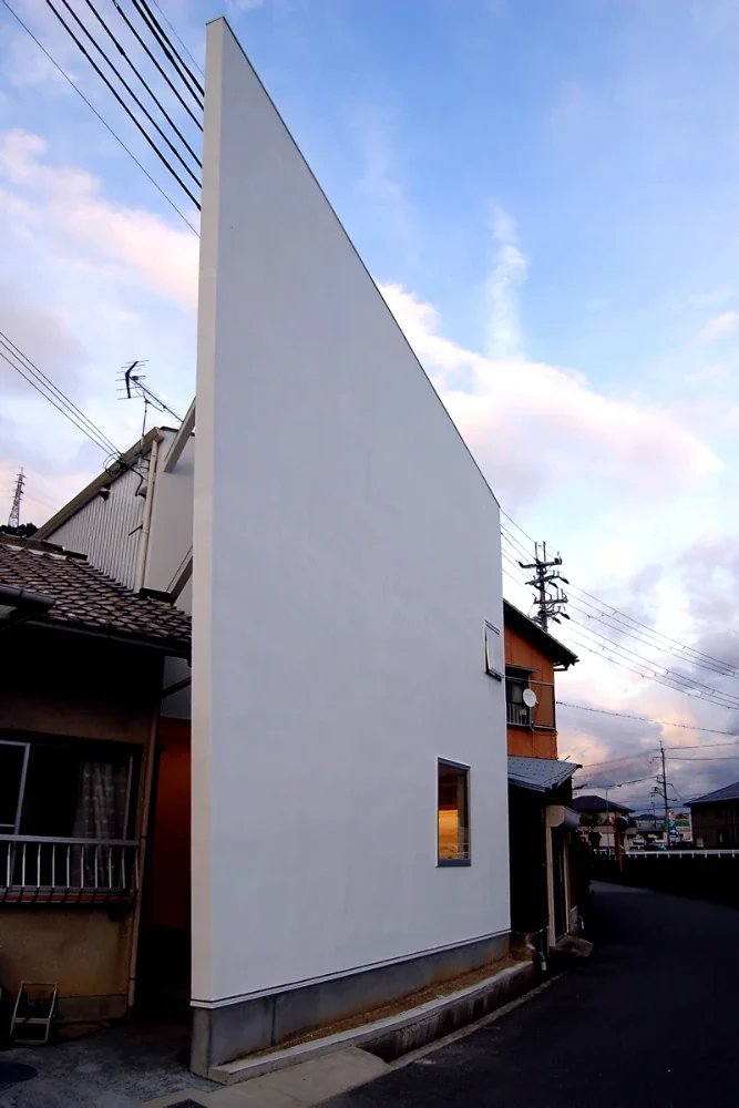 Hyu House