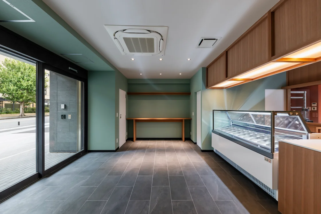 Gelato Shop in Minoh