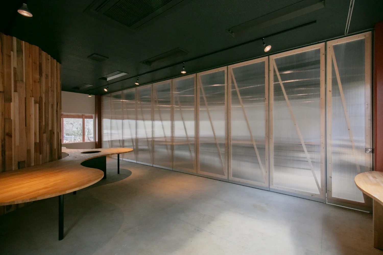 VillEdge” coworking space”