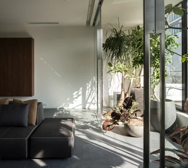 House in the Northern District｜Homes for Design Enthusiasts｜Custom-built house｜Living Room