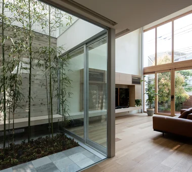 House in Koshien｜Modern Japanese-Style Residence｜Custom-built house｜Living Room