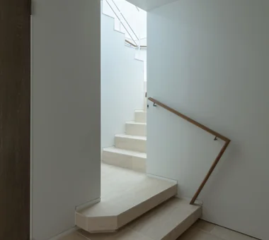 House in Kumano Town｜Residence with Piano｜Custom-built house｜Stairs