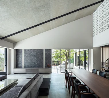 House in Kita-Mikunigaoka｜Homes with Gardens｜Room Tour｜Custom-built house