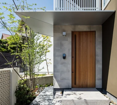 House in Senriyamanishi｜Homes Featuring Courtyards｜Custom-built house｜Approach