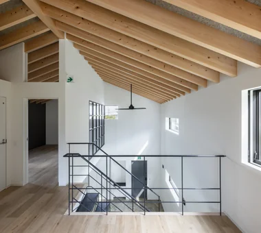 Sunset Wellmina｜A Home for Outdoor Enthusiasts｜Custom-built house｜Atrium
