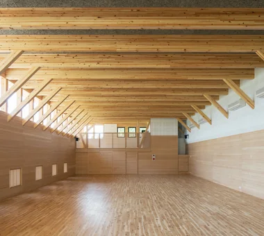 Senri Hijiri Kindergarten & Hijiri Nijiiro Nursery Playroom and Gymnasium｜Educational Facilities｜Project