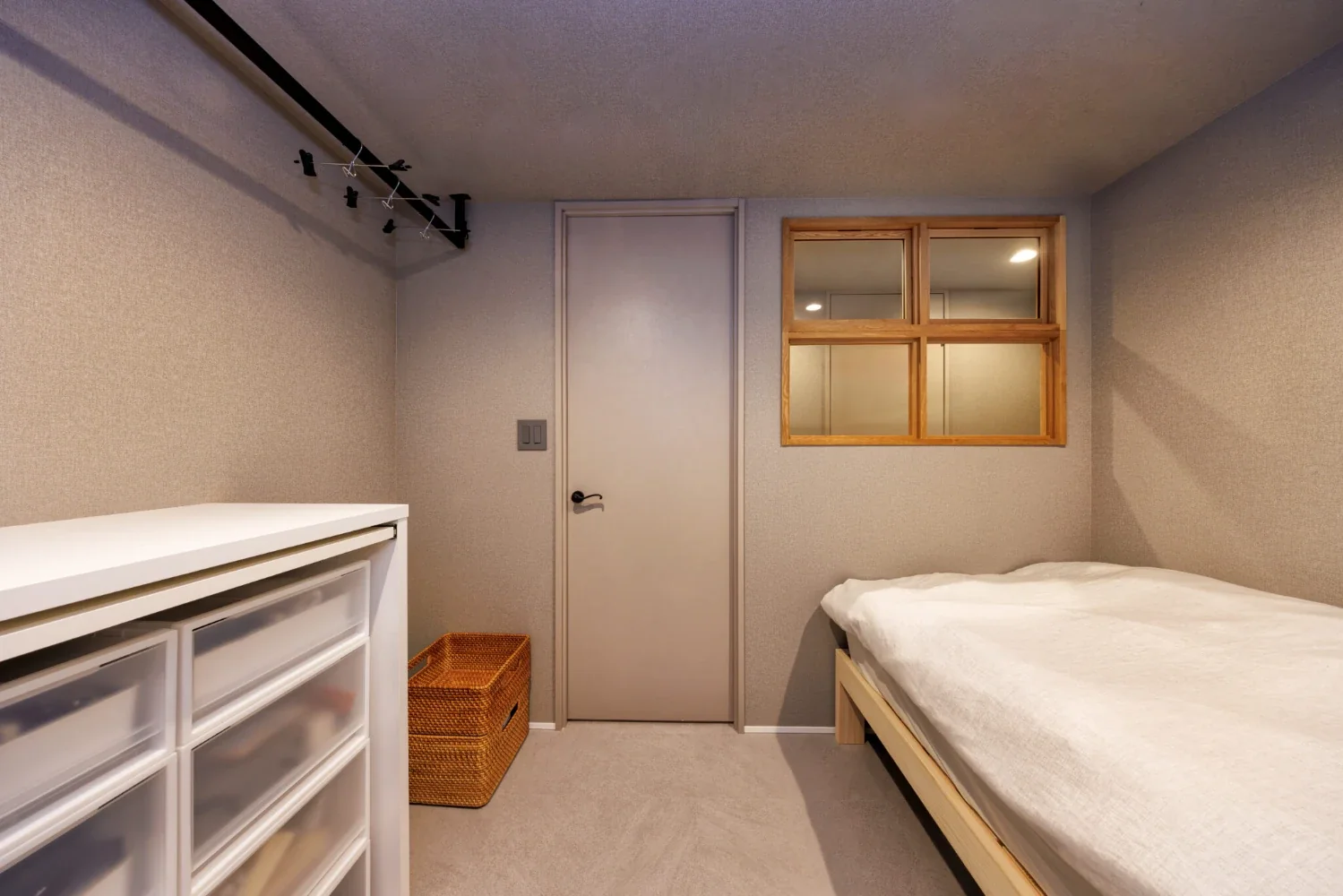 Y-house