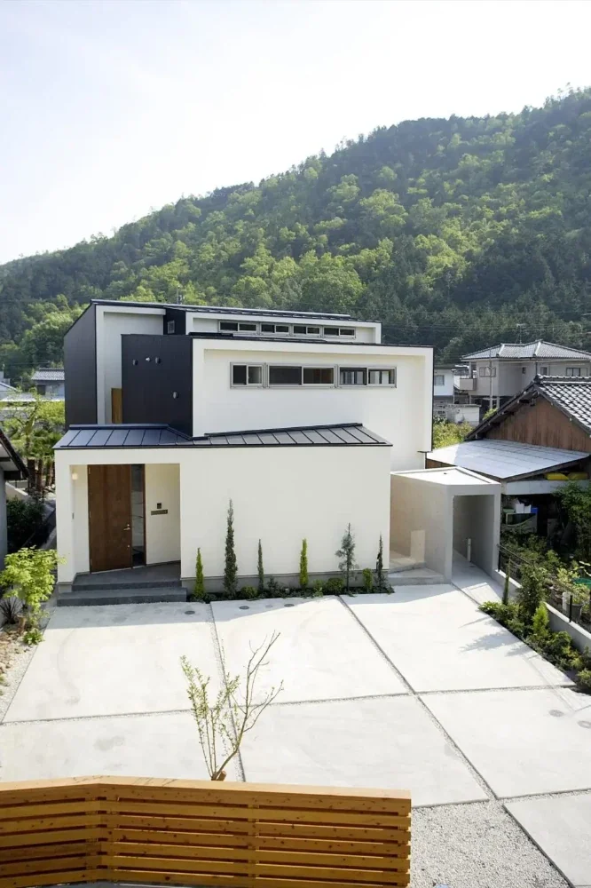 岩崎の二世帯住宅
