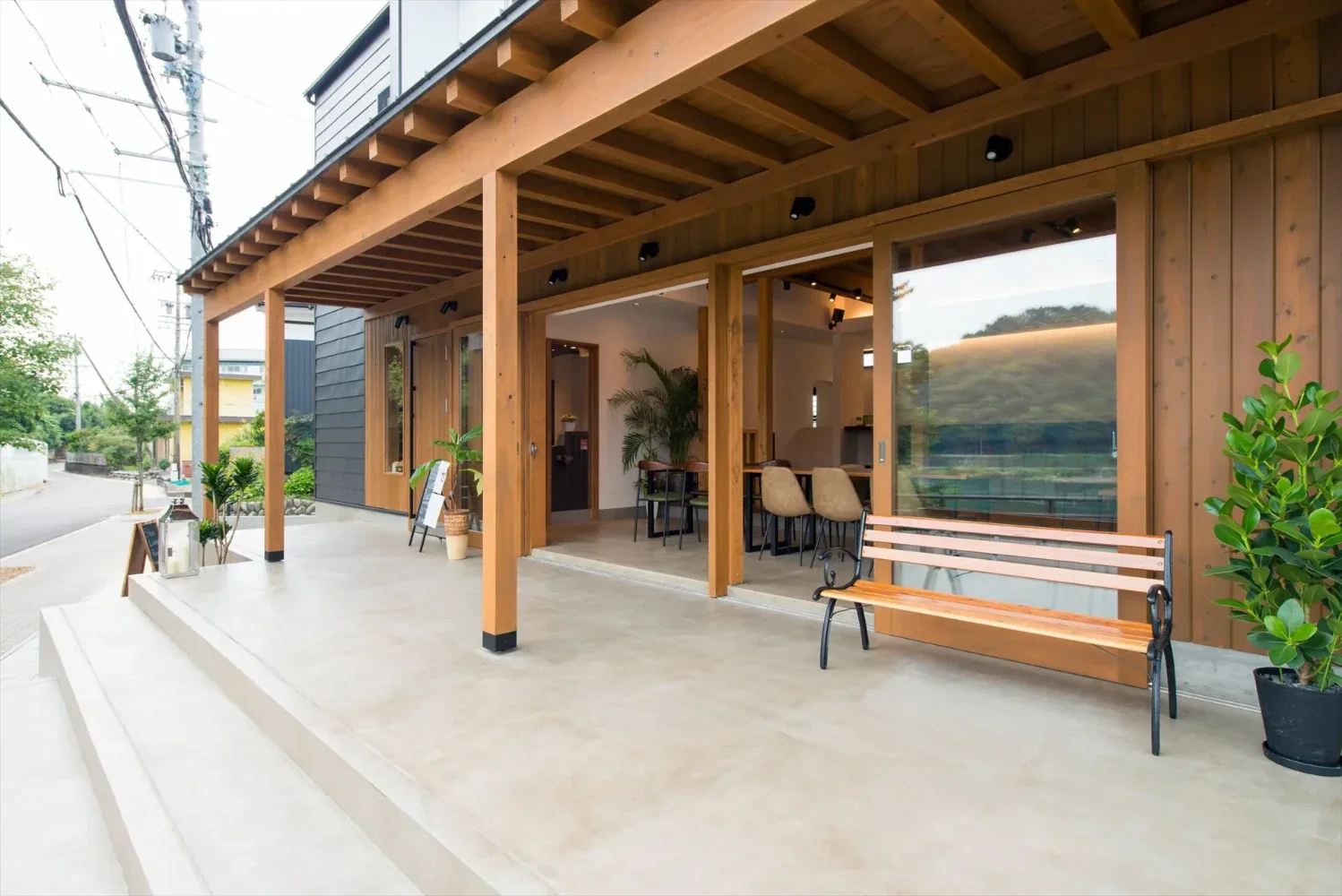 Slow Living Riverside