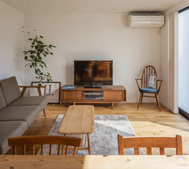 倉庫住宅｜設有中庭的住宅｜房屋導覽｜客製化住宅