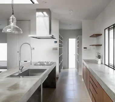 Circle House｜Modern Residences｜Custom-built house｜Kitchen