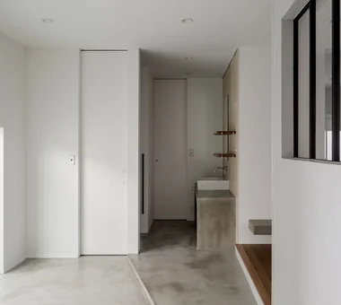 Circle House｜The Simple House｜Custom-built house｜Entrance hall