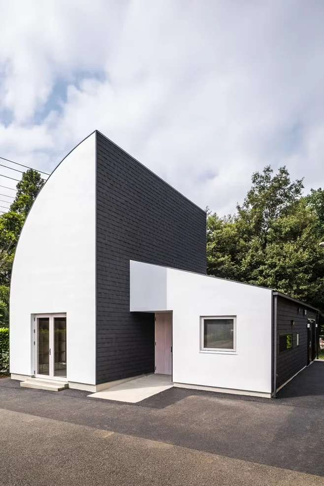 PET CHAPEL