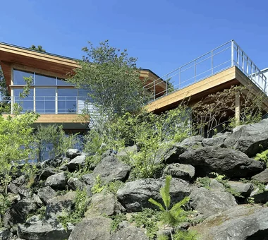 Design Strategies to Enhance the Aesthetic Appeal of a Home’s Facade