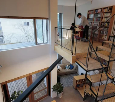 Hillside house｜定制住宅｜挑空