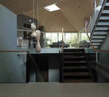 The Sunken Retreat｜混凝土住宅｜客製化住宅｜客廳