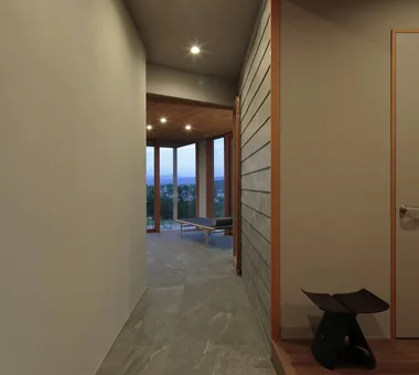 Wind Leave｜景色を望む家｜注文住宅｜廊下