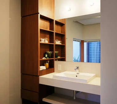 Irita Beach House｜Custom-built house｜Lavatory