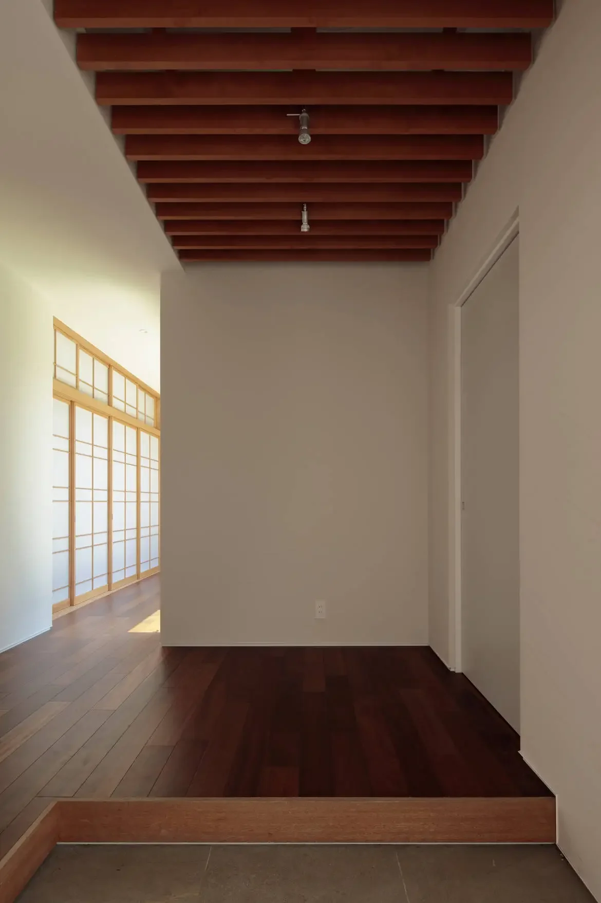 House TI