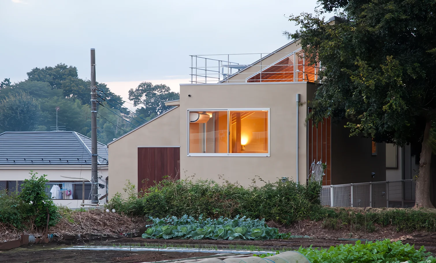 House with Skip Floors