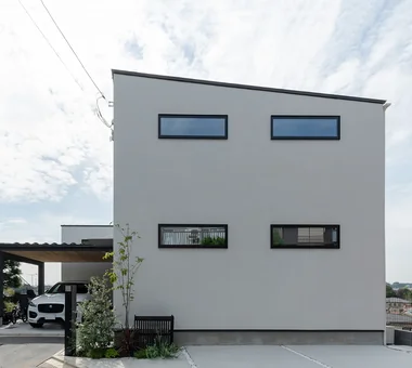 一座向景观敞开的露台住宅｜带大面积开口/落地窗的住宅｜房屋参观｜定制住宅
