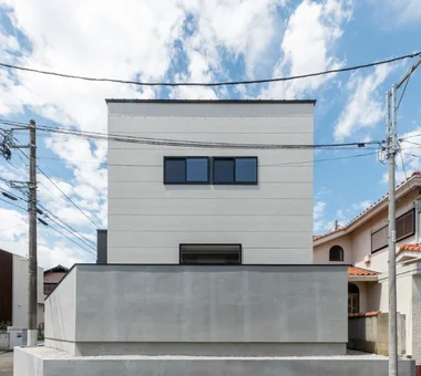 光を受けとめるコートハウス｜シューズクロークのある家｜ルームツアー｜注文住宅