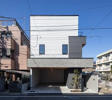 世帯をつなぐ《間》のある家｜バルコニーのある家｜ルームツアー｜注文住宅