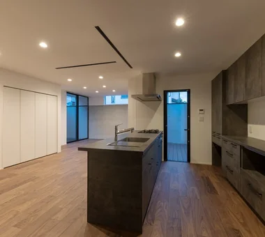 光を受けとめるコートハウス｜シューズクロークのある家｜ルームツアー｜注文住宅