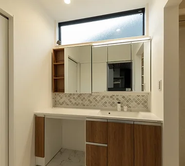 向內開展的光與露台之家｜城市住宅｜房屋導覽｜客製化住宅