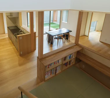 Chiyogaoka House — A spacious, nearby home for the child-rearing generation —｜Modern Japanese-Style Residence｜Custom-built house｜Atrium