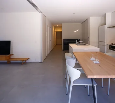 下鴨の家－テラスのあるマンションリノベーション－｜景色を望む家｜注文住宅｜ダイニング