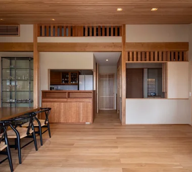 House in Higashi-Ikoma II — Final Residence Overlooking a Rammed-Earth Wall｜Homes with Scenic Views｜Custom-built house｜LDK