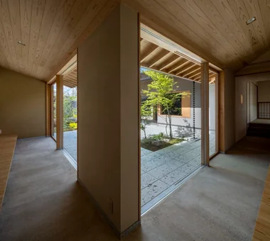 House in Tokushima — Parent Household: A Two-Generation Residence Connected by a Through Doma｜Homes with Gardens｜Custom-built house｜Corridor