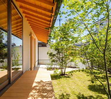 House of Hikari — A Compactly Expanding Home for the Child‑Rearing Generation｜House with a Doma｜Custom-built house｜Terrace