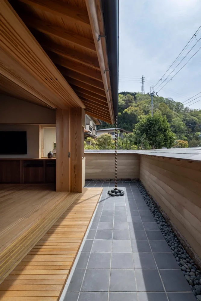 東生駒の家Ⅱ－版築塀をのぞむ終の住処－