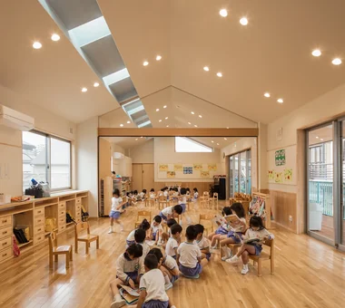 願正会鶴見学園 保育園－お寺にある保育園－｜教育施設｜プロジェクト