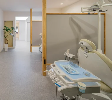 Gosho-minami Tomoko Dental Clinic – Kyoto Machiya Renovation｜Medical Facilities｜Project