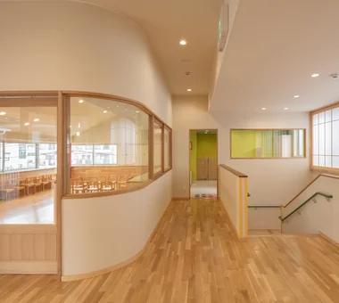 願正会鶴見学園 保育園－お寺にある保育園－｜教育施設｜プロジェクト