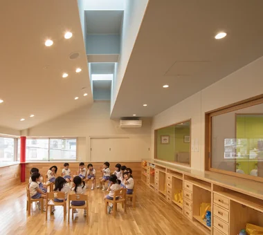願正会鶴見学園 保育園－お寺にある保育園－｜教育施設｜プロジェクト